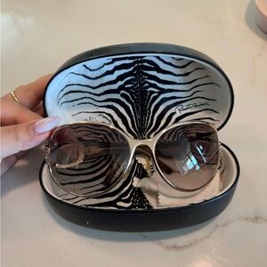 Roberto Cavalli Women's Sunglasses - Black and Champagne-rose Gold